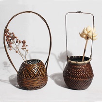 Bingzhu Handmade Bamboo Flower Utensils Home Decoration Ornaments Flower Baskets Retro Flower Utensils Bamboo Craft Hand Basket