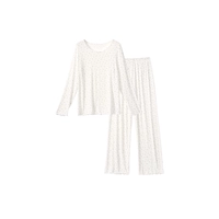 Лонгслив, лавандовые штаны, цветочный принт