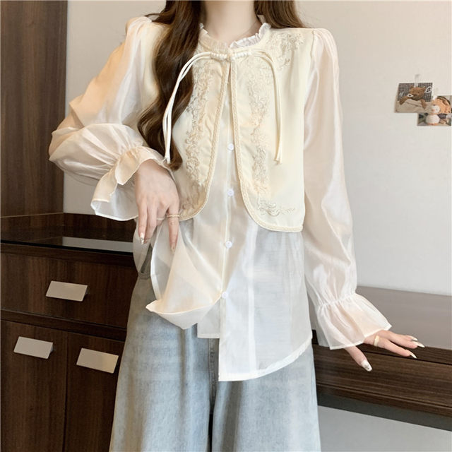 Large size new Chinese style plate buckle fake two-piece vest shirt for women in spring for fat mm to cover belly and make slim bell sleeve top