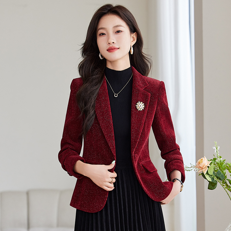 Burgundy Velvet Blazer for Women 2026 Spring and Autumn New Style Petite High-End Casual Blazer Top Burgundy Velvet Blazer for Women 2026 Spring and Autumn New Style Petite High-End Casual Blazer Top