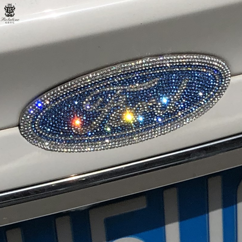 Applicable to Ford car logo diamond-studded Fox Mondeo Carnival Maverick Escort modified car stickers diamonds