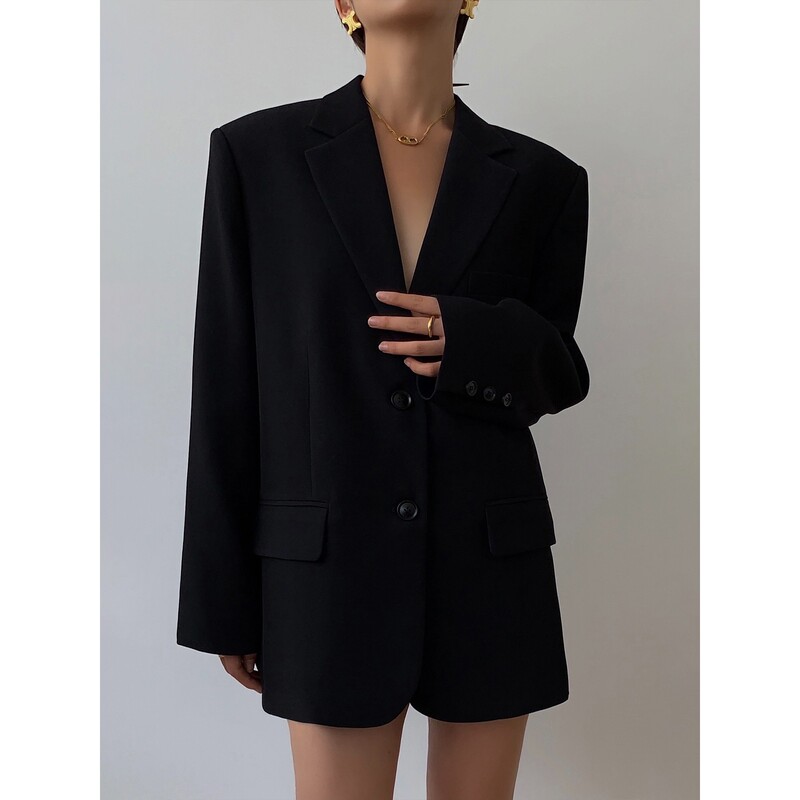 Neva Hu Is the Center of Attention. Black High-End Blazer for Women, Loose Casual Suit, Elegant Top