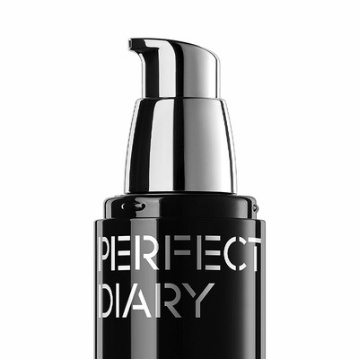 完美日记水润精华素颜霜
