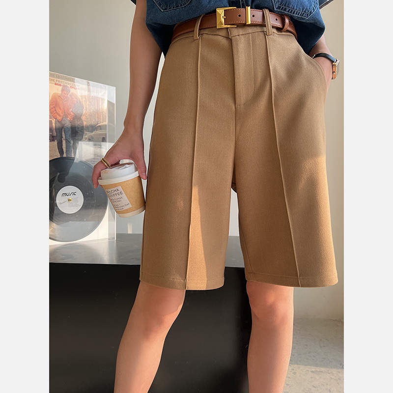 Khaki Suit Shorts for Women, 2026 Summer New High-Waisted Straight Bermuda Mid-Length Casual Shorts