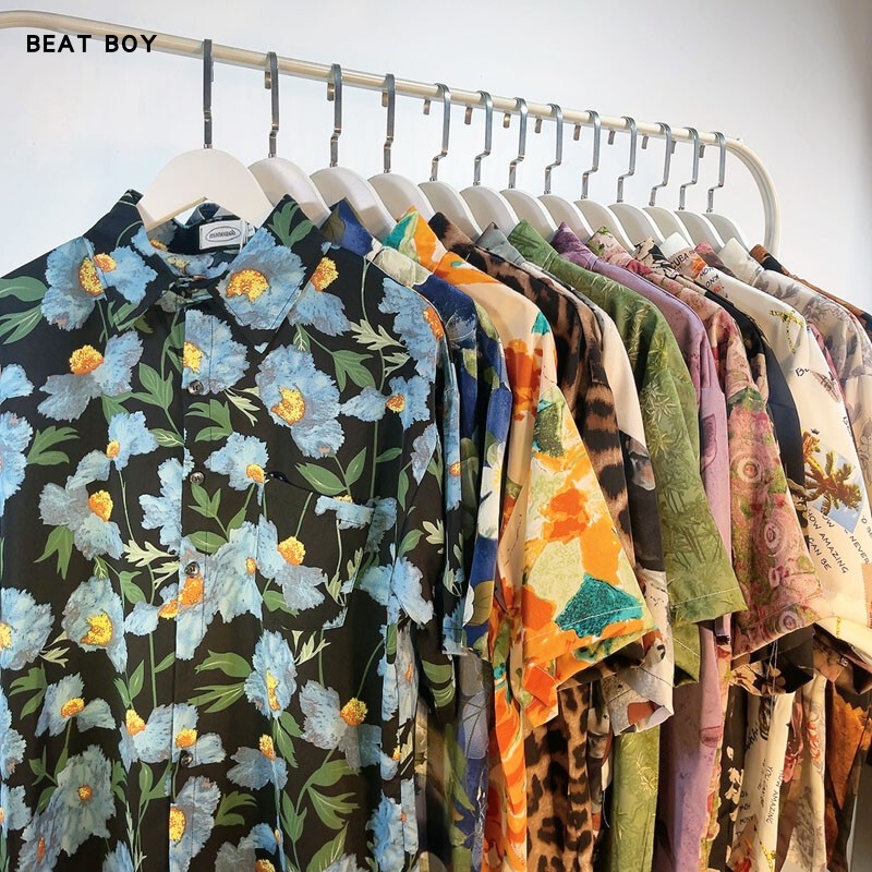 American Retro Hawaiian Loose-Fitting Hong Kong Style Oversize Short-Sleeved Floral Shirt for Men and Women, Handsome Ice Silk Light Shirt American Retro Hawaiian Loose-Fitting Hong Kong Style Oversize Short-Sleeved Floral Shirt for Men and Women, Handsome Ice Silk Light Shirt