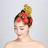 Коричневый феникс три цветы красные