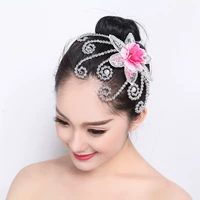 Серебряный розовый цветок