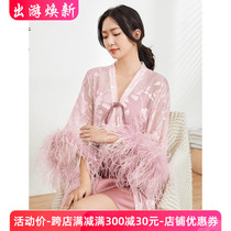 Nouvelle femme chinoise mariée à la robe de mariée extravagante pyjama de mariage pour les noces de mariage pour les pyjamas de mariage automne et hiver senior sentir à la maison