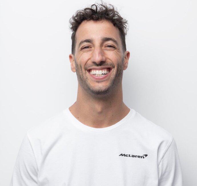 F12020 season McLaren McLaren Norris Union Jack Logo T-shirt short-sleeved white