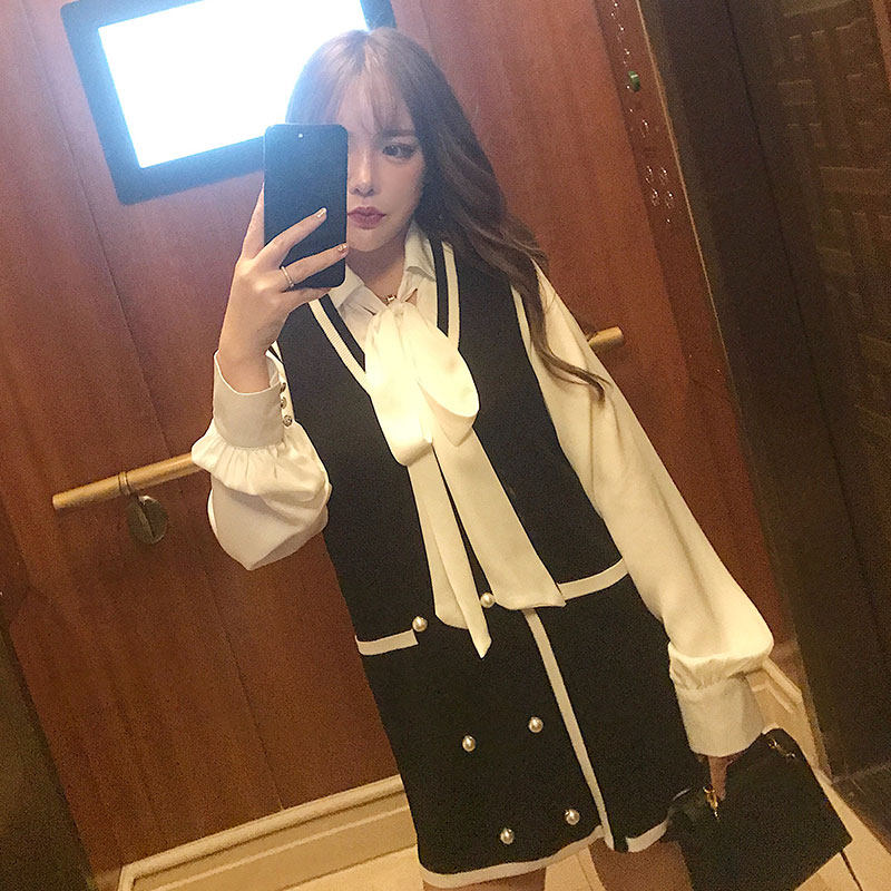 Camper female wearing small fragrant vest female spring and autumn two pieces of wearing vest wearing goddess clothes