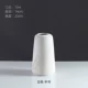 Bắc Âu đơn giản sáng tạo vẽ tay bình trang trí phòng khách mô hình phòng Jingdezhen thủ công hoa gốm - Vase / Bồn hoa & Kệ