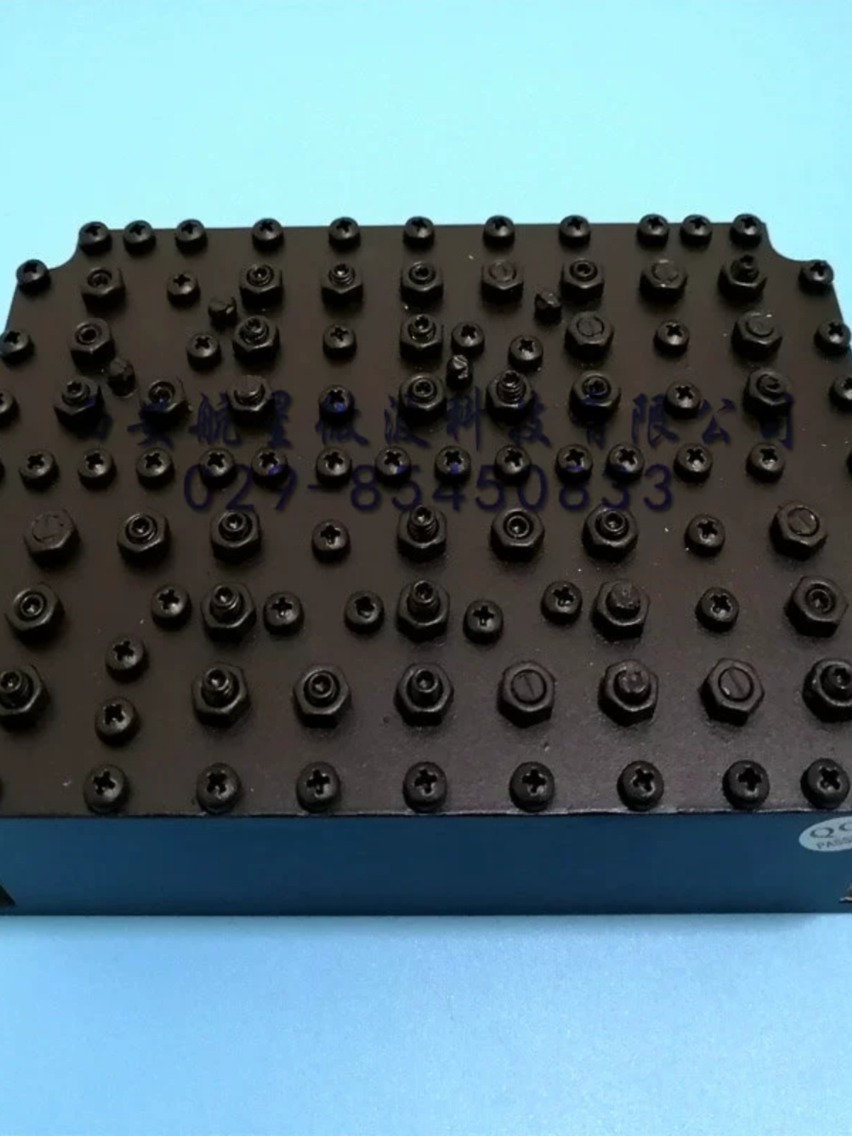 双工器880-960MHz频段合路难。此腔体设计真能够一解通信焦虑?