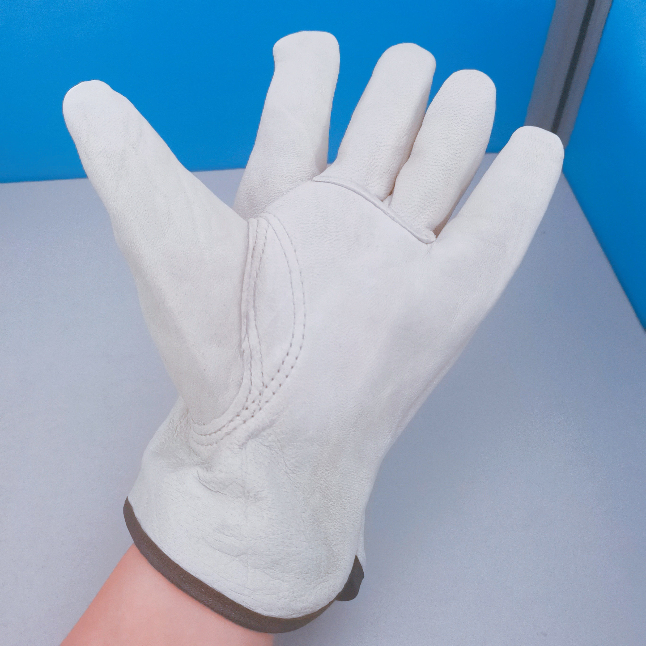 Soft Sheep leather electric welding glove headlayer activity refers to special price outlet tail single argon arc welding outdoor driver welterwork fire resistant star