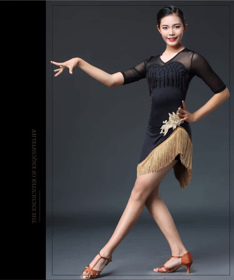 Trang phục khiêu vũ Latin của Hoàng đế mới trình diễn múa tiêu chuẩn quốc gia váy tua rua thực hành trang phục khiêu vũ - Khiêu vũ / Thể dục nhịp điệu / Thể dục dụng cụ giày tập khiêu vũ