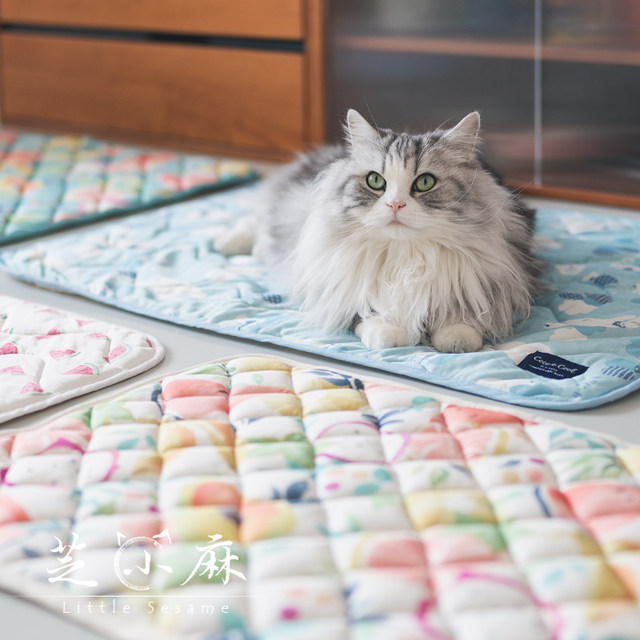 Sesame Qinliang Summer Cooling Cat Mat and Dog Mat for Sleeping Cat ເສື່ອນອນ, ເສື່ອ, ຜ້າຫົ່ມ, ຜ້າປູບ່ອນນອນໝາ