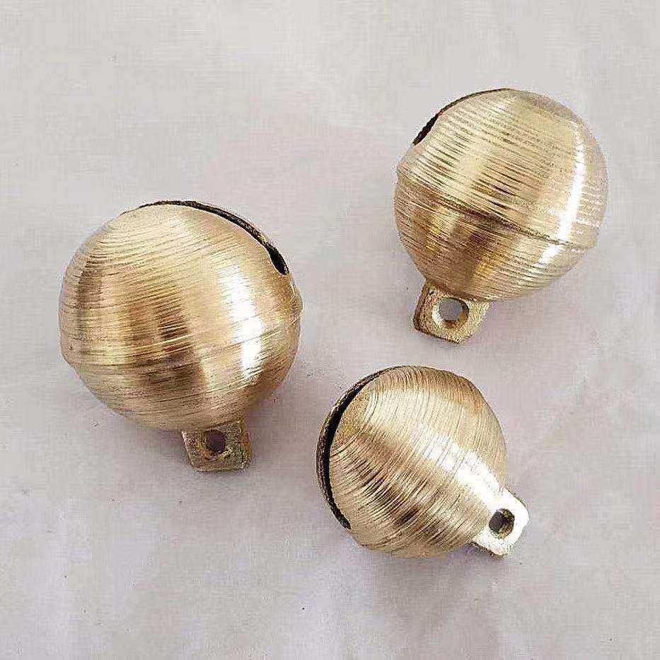 Bull Sheep with large canine brass Earl in bell Bell Pepper SHAPE ROUND BELL SUPER LOUD LARGE DOG THICKENED BELL MOUND SHOTGUN