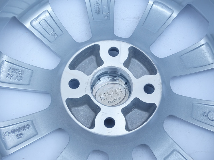 Vành đai BYD G3 bánh xe hợp kim G3 nguyên bản với mặt rộng bên cạnh cộng với vòng nhôm F3 vành thép vành vành đúc xe ô tô