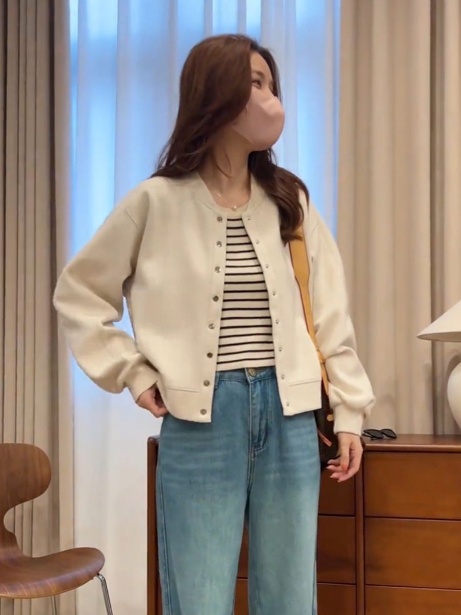 短款棒球服外套女春季新款2024爆款韩系小个子慵懒风休闲流行夹克