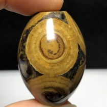 Nine-eye stone shale dzi bead pendant clavicle beads nine-eye supreme bead size 37 27mm