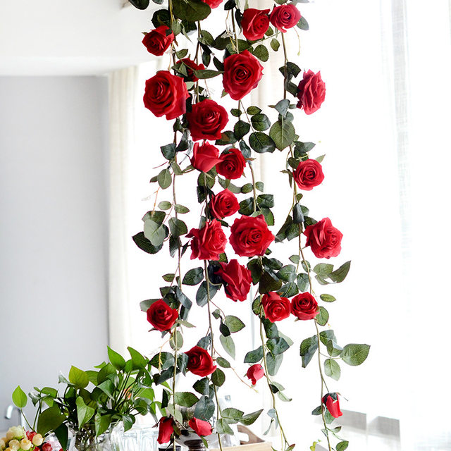 Simulated rose vine ເຄື່ອງປັບອາກາດທໍ່ສະກັດອອກແບບ vine ພາດສະຕິກ fake vine wall hanging roof wrapped fake flower vine