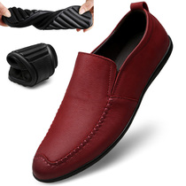 Mens leather shoes spring wine red trendy Korean version casual shoes genuine leather set foot slob shoes breathable bean-bean shoes male