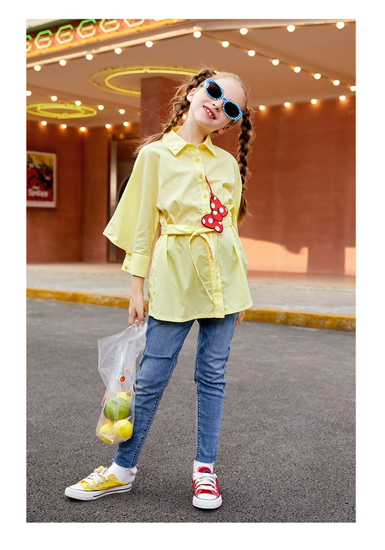 Quần áo bé gái của mẹ áo dài tay mùa thu 2019 mới cho bé lớn phần mỏng áo rộng màu vàng giản dị - Áo sơ mi