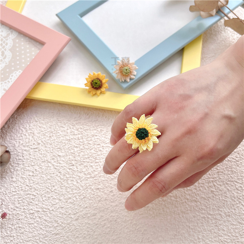 Gongxi handmade small sunflower earrings ring material package diy crochet micro hook No. 80 lace thread