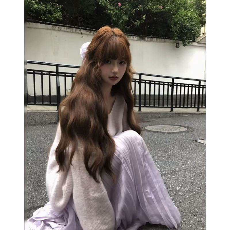 Yoyo's LAOSHU Yunnan Dali Travel Outfit, a Very Beautiful Purple Knit Sweater Dress Set