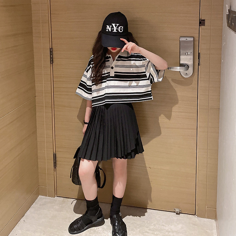 Girls Dress Summer 2023 New Yang Gas Network Red Children's Summer Dress Big Children's College Wind - fold Dress