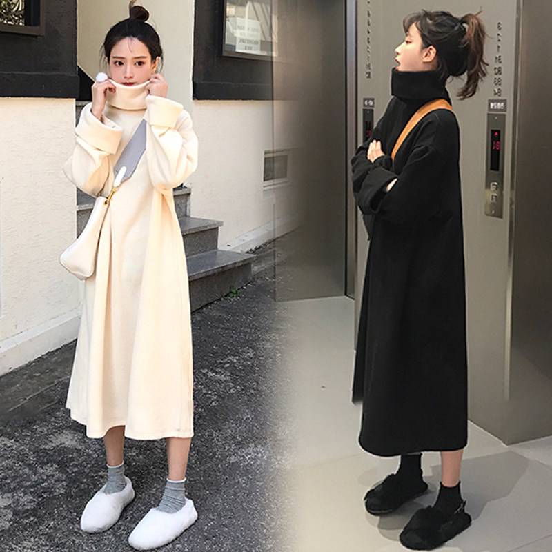 Pregnant women in early spring foreign fashion Fashion Money Out of the Internet Red Ocean Tidal Hot Moms Personality Sweater and Aging Foreign Pie