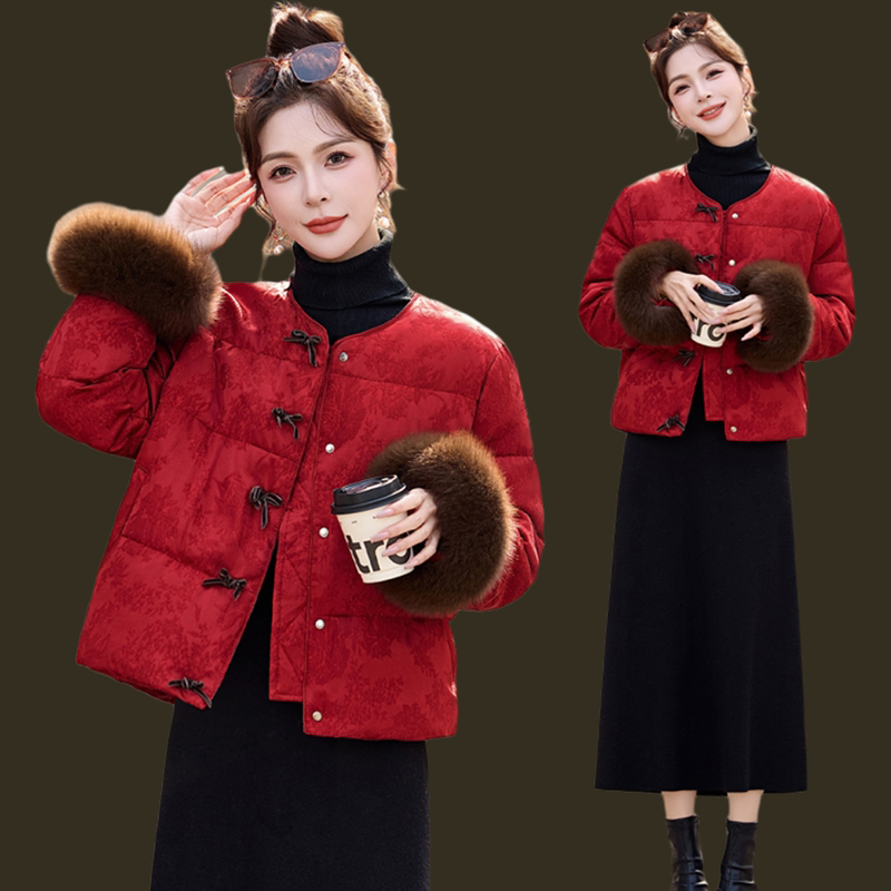 Fox Fur White Duck down Jacket 2025 New Winter Age-Reducing New Chinese Style Jacquard Short down Coat for Women Fox Fur White Duck down Jacket 2025 New Winter Age-Reducing New Chinese Style Jacquard Short down Coat for Women