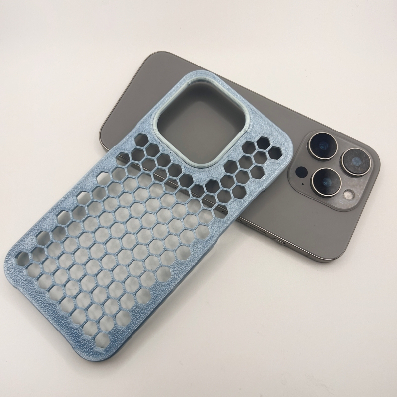 3D Printed Protective Case iPhone 15 Pro Mobile Phone Case Honeycomb Design Heat Dissipation Mobile Phone Protective Case