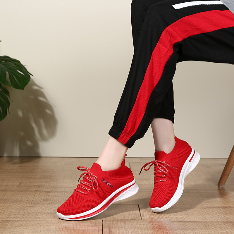 Yang Liping Ghost Walking Dancing Shoes Women's Breathable Jumping Square Dance Shoes Middle Heel Tracer Dancing Shoes Soft Bottom Running Sneakers