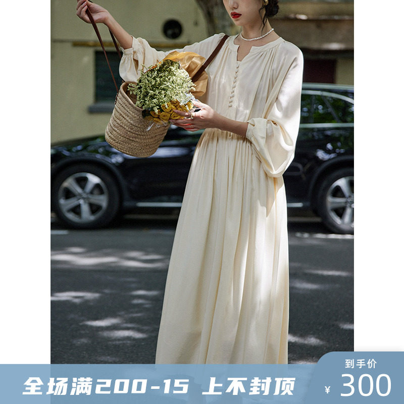 Beautiful emperor French style small crowdsourced V collar Long sleeves women's high waist display slim temperament in a long version of fairy dresses