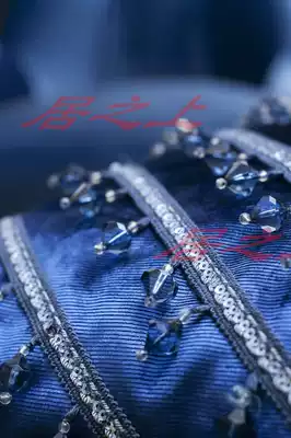 Lace Modern Series: Water and Clouds