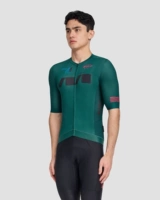 Коротко -серо -морской зеленый