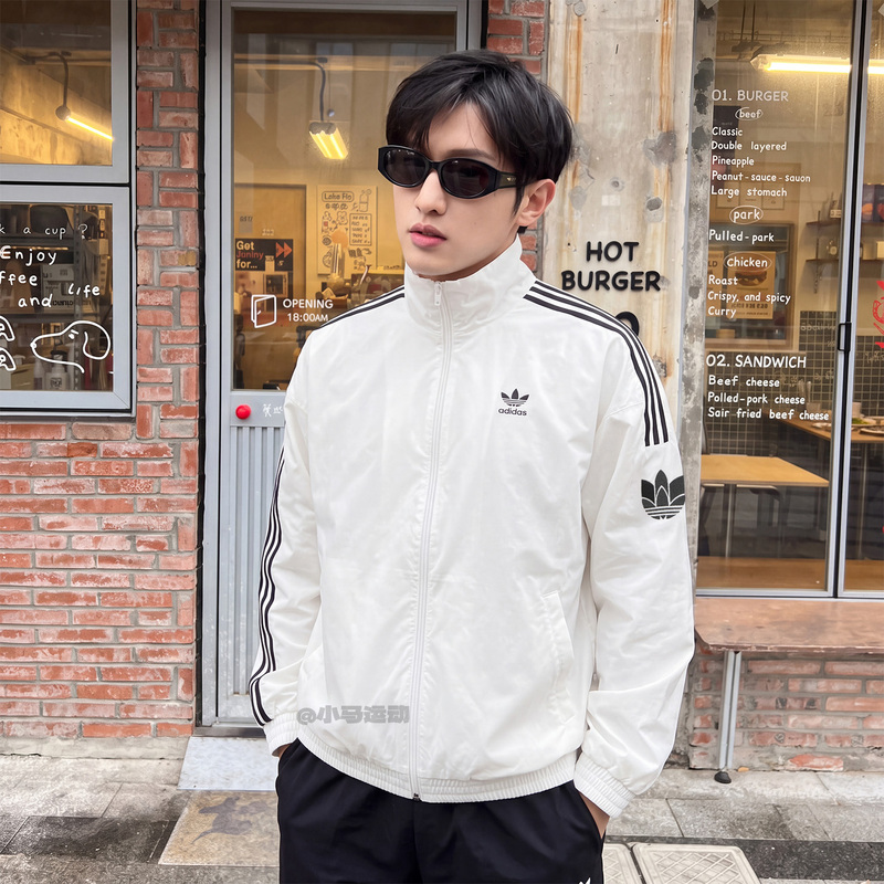 Adidas Adidas Jacket Sports Clover Autumn Jacket White Unisex Couple Style Ji7535 Adidas Adidas Jacket Sports Clover Autumn Jacket White Unisex Couple Style Ji7535