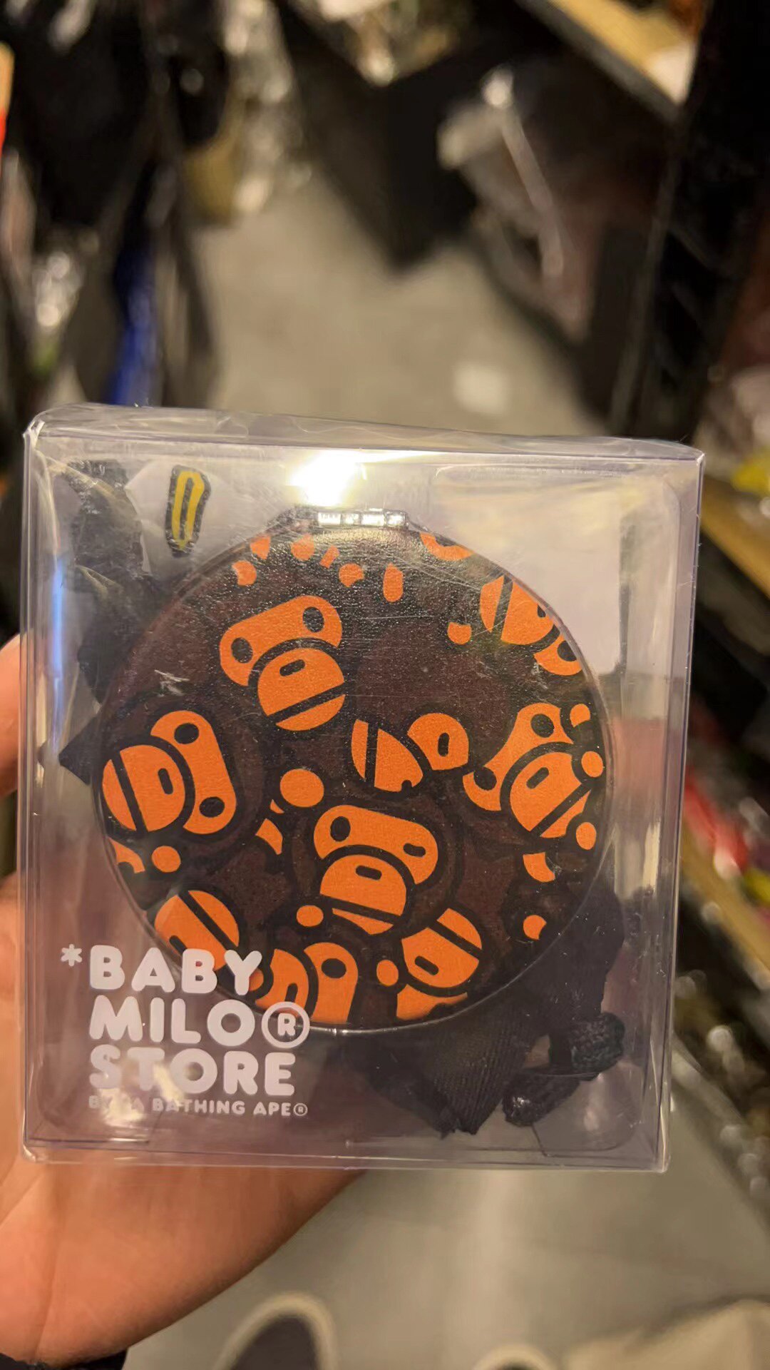 it Bape baby milo carries a small mirror 0482650D Mainland spot