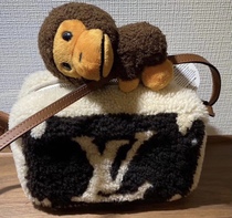 it Bape baby milo plush monkey magnetic refrigerator sticker 04840477 in stock