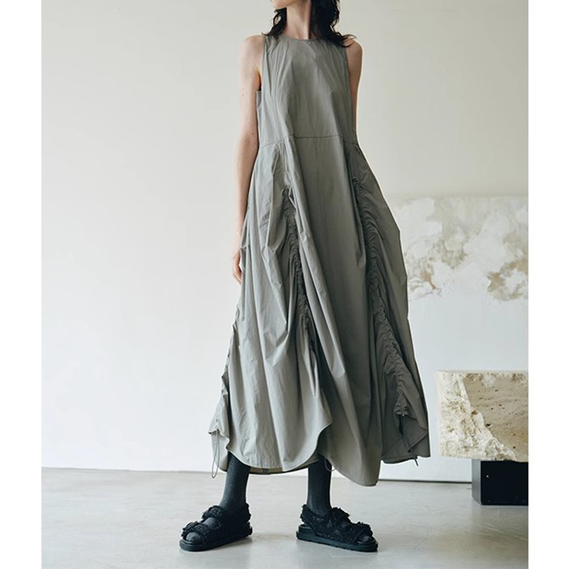 2026 Spring/Summer New Niche Elegant Functional Style Recycled Nylon Pleated Drawstring Design Flared Dress for Women