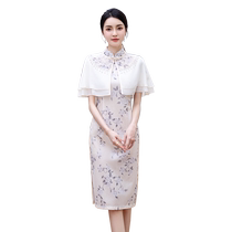 Qipao new 2024 Improved young Temperament High-end Cape Beatle Retro Republic Small Short-White Woman