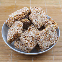 Anhui specie Artisanal Fried Rice Sugar Rice Candy Frozen Rice Sugar Peanut Sugar Traditional Pastry Casual Childhood Snacks 500g