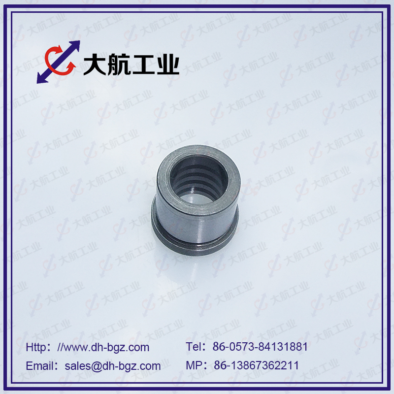 Casting type oil-free bushing flange shoulder type D-SMZF 8 - 15
