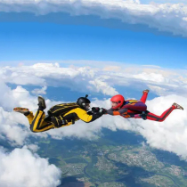 Skydiving training Single person certification Chinese domestic high-altitude wingsuit bilingual instructor accompanied by pilot license