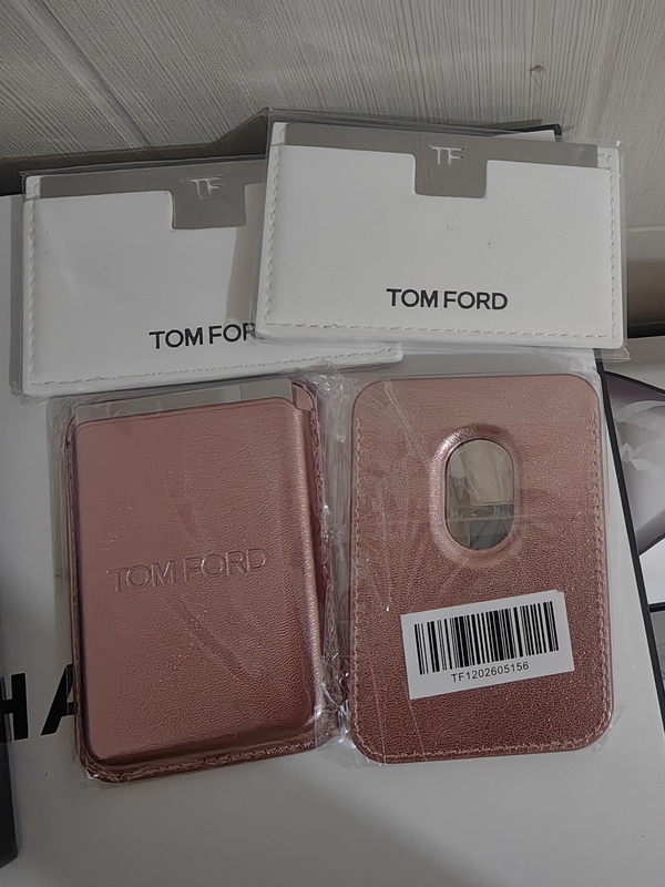 Tf Tom Ford Chinese Valentine's Day Magnetic Card Holder Mirror Pink Tom Ford White Card Holder Mirror Portable Makeup Mirror Tf Tom Ford Chinese Valentine's Day Magnetic Card Holder Mirror Pink Tom Ford White Card Holder Mirror Portable Makeup Mirror