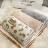 Мультяшный брендовый шарф, 22 года