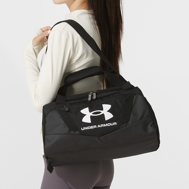 UA Under Armor men's and women's fitness bag 2026 new luggage bag training sports short-distance travel hand-held cross-body bag