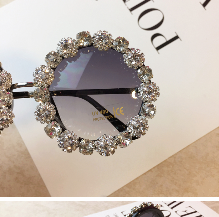Casual Solid Color PC UV400 Protection Round Frame Diamond Frameless Women's Sunglasses display picture 2