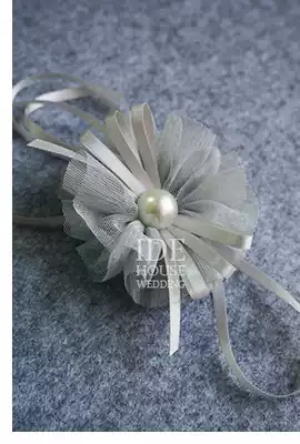 IDE dinner Annual Meeting banquet wedding Korean high-end silver gray bridal bridesmaid sisters hand flower wrist flower corsage