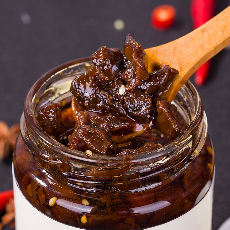 Jindijie handmade Shiitake mushroom beef sauce 200g spicy sauce noodles Old Godmother spicy sauce under the meal